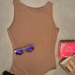 BEAUTIFUL WOMAN BODYSUIT